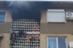 Incendiu într-un bloc din Timişoara! 18 persoane au fost evacuate