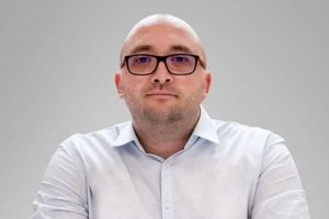 Mihail David, Preşedintele Partidului PLUS Alba: Consiliul Judeţean Alba condus de Alianţa USR PLUS va pregăti judeţul nostru pentru transferul de locuri de muncă de pe alte continente înapoi în Uniunea Europeană