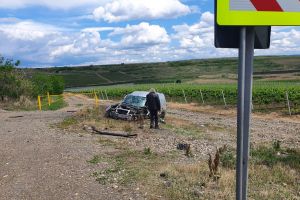 A fost Dumnezeu lângă ei! Accident spectaculos în comuna Strunga VIDEO/FOTO