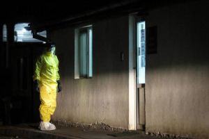 Din izolare în carantină pentru că nu au stat acasă. Două persoane din Timiş au de plătit amenda şi cheltuielile pentru carantină
