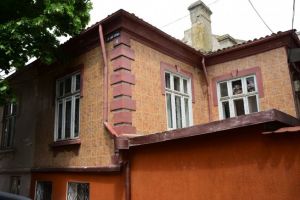 RAEDPP: Continua reparatiile fatadelor si acoperisurilor imobilelor din Constanta (galerie foto)