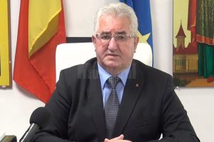 Primăria Suceava va distribui peste 183.000 de măşti de protecţie