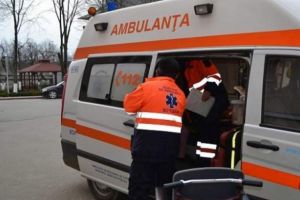 A fugit din ambulanţă pentru a nu da socoteală pentru scandalul provocat
