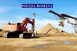 PERCHEZIȚII la balastierele din Arad şi Bihor. Mai multe persoane vor fi AUDIATE (FOTO/ VIDEO)