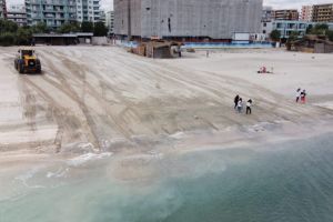 Reamintire pentru turisti! Apelul facut de ABADL pentru cei care vor sa intre cu masina pe plaja 