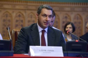 Ungurii de la Budapesta aşteaptă scuze de la România pentru „nedreptăţile” îndurate de Ungaria la Trianon