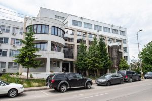 Autorităţile din judeţul Suceava au solicitat 4,5 milioane de măşti pentru 90. ...