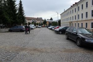 Parcarea care deserveşte Palatul de Justiţie va fi modernizată în următoarele 60 de zile