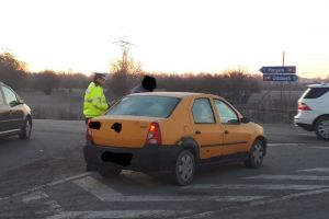 L-au prins în trafic băut şi fără permis, după ce părăsise arestul la domiciliu!