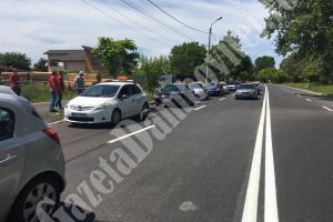 TÂRGOVIȘTE: Protest al instructorilor auto din cauza marcajului de pe centură (VIDEO). S-a găsit şi o rezolvare!