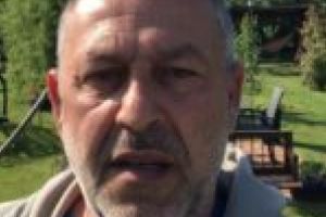 Cătuşe pe mâinile pesedistului acuzat că a condus un grup infracţional specializat în contrabandă cu ţigări! (VIDEO)