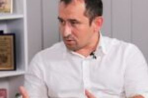 „Ioan Popa este prietenul meu! Cu domnul Dunca nu vreau să intru într-o discuţie puerilă. Ne desparte experienţa reală de administraţie publică”