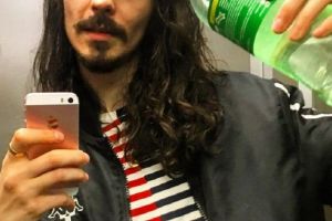 IUBITUL MARGHERITEI, CONDAMNAT ÎNTR-UN DOSAR DE DROGURI + DE LA CE „PARTY” PLECASE DE FAPT FATA CLEJANILOR CÂND A PRINS-O POLIȚIA