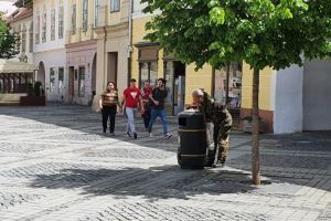 Peste 1.800 de sibieni sunt în continuare izolaţi la domiciliu