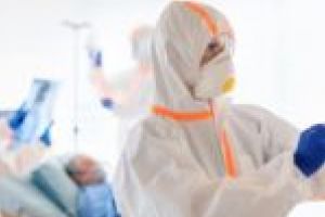 Medic din Lugoj: „Chiar şi acum, cineva care nu a purtat mască şi nu a crezut în această boală se zbate între viaţă şi moarte în compartimentul ATI”