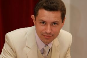 TABLETA DE DUMINICĂ: Costinel Stanilă – Despre setarea aşteptărilor