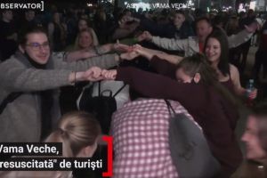 Ce distanţare? Petreceri cu mulţimi, băutură şi distracţie, pe litoral, în weekendul de Rusalii