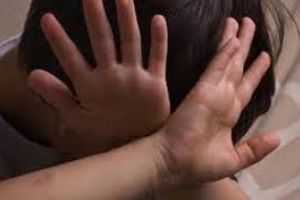 Clipe de groază pentru un copil de 14 ani din Botoşani. A fost sechestrat şi bătut de doi adulţi