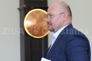 Unul dintre dosarele lui Nicusor Constantinescu, amanat: Adrian Gambuteanu, fostul sef al RAJDP Constanta, nu s-a putut prezenta la proces 