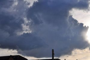 Avertizare meteo de ploi şi vijelii