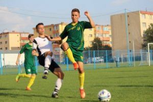 Nu are cu cine juca!