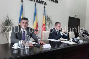 Ministrul Turismului, Mircea Titus Dobre participa la Constanta la o dezbatere publica a proiectului Legii Turismului (document)