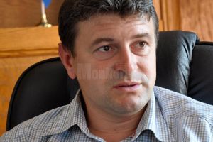 Peste 40 de producători de mere şi sucuri, aşteptaţi la ediţia din acest an a Târgului ...