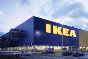 BREAKING NEWS: LOVITURĂ pentru IKEA în România! 