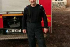 Un pompier clujen ieşit de la cumpărături a ajutat o femeie prinsă sub un autoturism şi rănită foarte grav