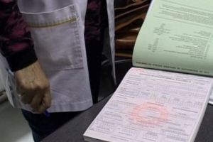 Guvernul a decis: Concediul medical va putea fi obţinut online
