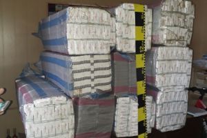 Captura impresionanta de tigari de contrabanda in judetul Tulcea. Suspectii au fost arestati preventiv