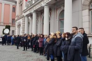 Bădălău (PSD): Magistraţii nu au dreptul să protesteze