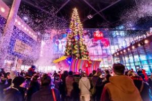 Program de sărbători la Iulius Mall Cluj. Vezi când va fi deschis în perioada Crăciunului şi a Revelionului