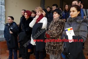 Judecătorii târgovişteni, protest mut împotriva modificărilor din domeniul justiţiei