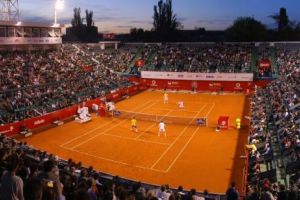 Opoziţia îi cere premierului Tudose să denunţe PROTOCOLUL cu Banca Naţională pentru ARENELE BNR. Simona Halep, în Parlament
