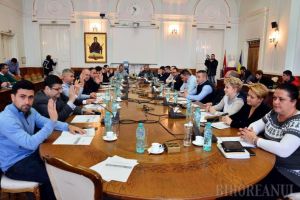 Primăria Oradea face plăţi de 18 milioane euro pentru rambursarea anticipată a unor credite, achitarea unor lucrări şi capitalizarea Termoficare