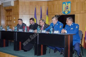 S-a încheiat interimatul col. Matei Viorel la conducerea Inspectoratului de Jandarmi Judeţean Dâmboviţa