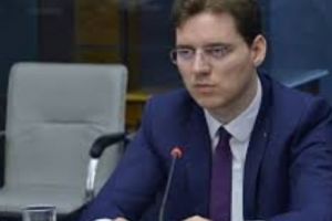 PROPAGANDA lui CEAUȘESCU ar MURI de INVIDIE! Cum ne PREGĂTIM pentru PREȘEDINȚIA României la UE
