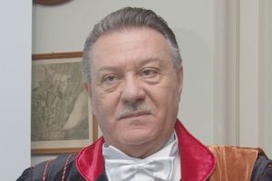 #citesteDobrogea: Rectorul onorific al Universitatii Ovidius“, Adrian Bavaru, opt decenii de viata