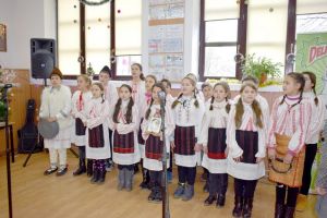Festivalul “Datina”: Maratonul tradiţiilor de iarnă