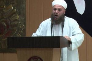 Declaraţie şocantă a unui Imam: bărbaţii bărbieriţi pot provoca ”gânduri indecente”