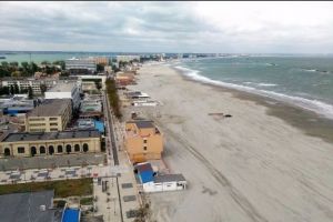 Plaje pentru hotelierii de pe litoral. Ministrul Turismului vrea servicii complete pentru turişti