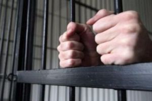 Peste 1000 de deţinuţi s-au întors în puşcărie