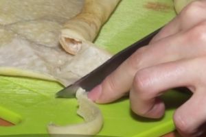Nu toată lumea ar trebui să consume şorici de porc. Uite care sunt riscurile