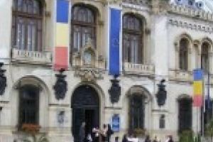 Primăria Craiova: DISTRIBUIRE alimente Crăciun