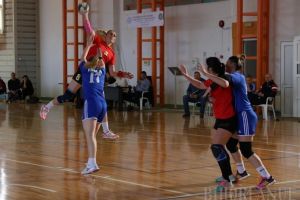 CSU Oradea a încheiat turul de campionat cu o victorie la patru goluri, pe teren propriu