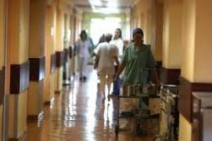 Ce spitale şi farmacii sunt deschise de Crăciun şi Revelion la Cluj