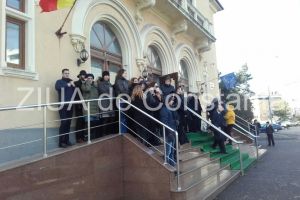 Constanta. Un nou protest al magistratilor in fata Palatului de Justitie fata de legile justitiei