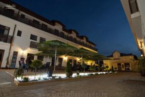 Revelion la Complex Hotelier King Târgovişte la doar 275 de lei meniul! Vezi detalii
