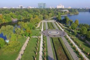 Cel mai mare parc al Capitalei va purta numele Regelui Mihai I. Şi o parte din Bulevardul Kiseleff îşi schimbă denumirea